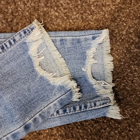 Free People ripped jeans - Picture 2 of 10